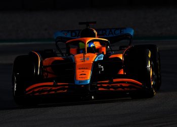 Fórmula 1: Primeiro dia da pré-temporada com surpresas entre as equipes