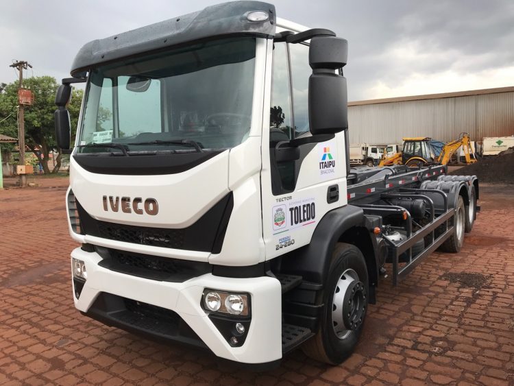 Segurança hídrica: Itaipu investe em maquinários para reforçar a gestão sustentável de resíduos em Toledo