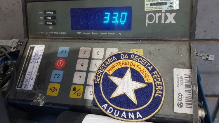 Receita Federal apreende 33 kg de cocaína em Paranaguá