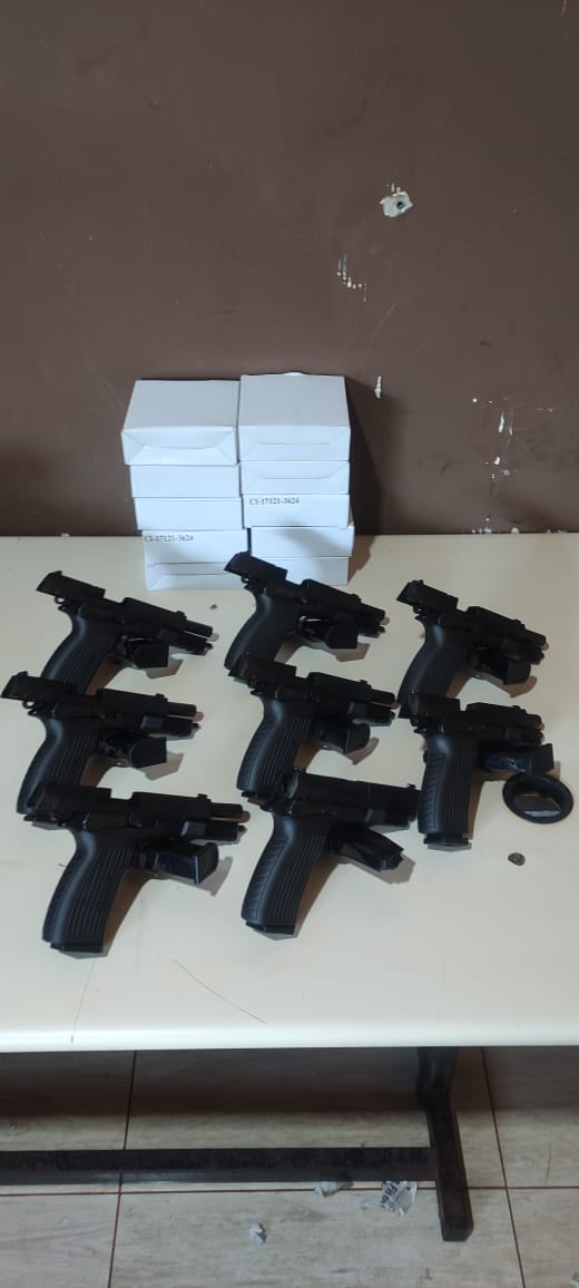 Drogas e armas com destino a Curitiba são apreendidas pela PM