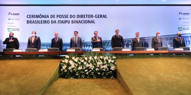 Bolsonaro destaca protagonismo da Itaipu para a segurança energética, integração e desenvolvimento regional