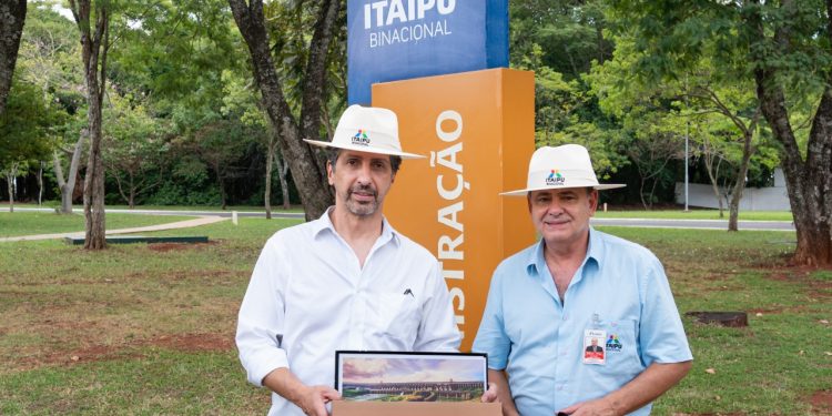 Governo federal quer expandir projeto de unidade de biogás e biometano de Itaipu para todo o País