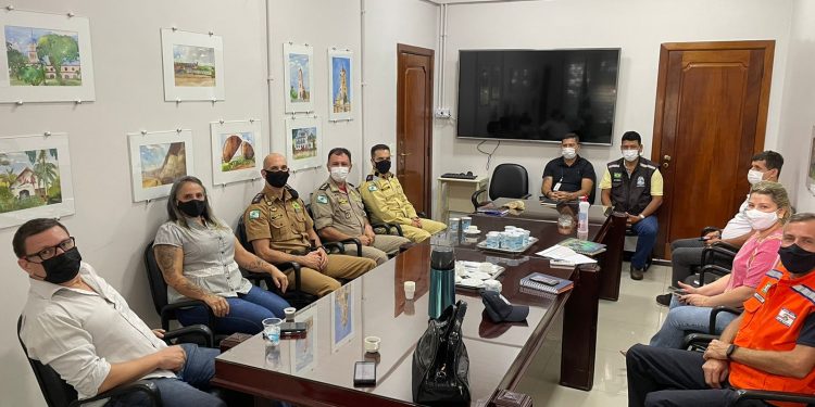 Plantão Queimadas irá prevenir focos de incêndio em Foz e procurar punir responsáveis