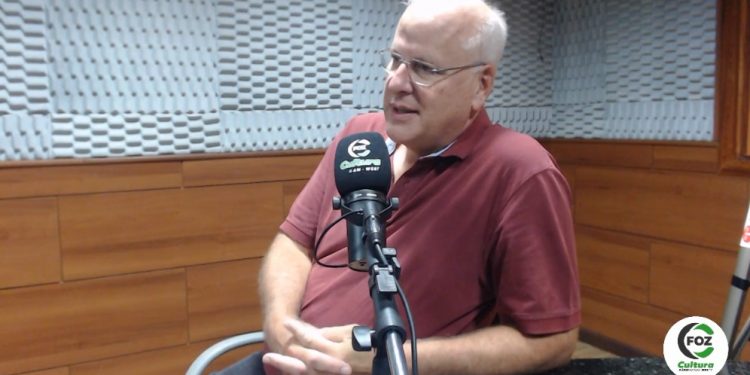 Experimental é deixar o filho pegar covid, disse o pediatra Dr. Kennedy