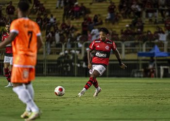 Confira onde assistir os jogos do Campeonato Carioca nesta semana