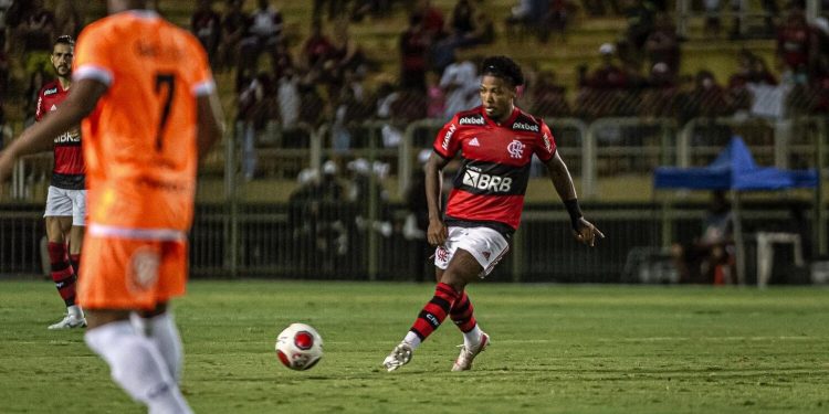 Confira onde assistir os jogos do Campeonato Carioca nesta semana