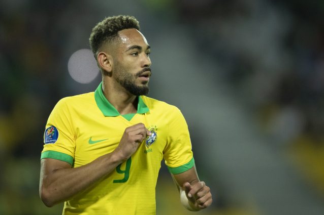 Matheus Cunha se lesiona e abre vaga no ataque da Seleção
