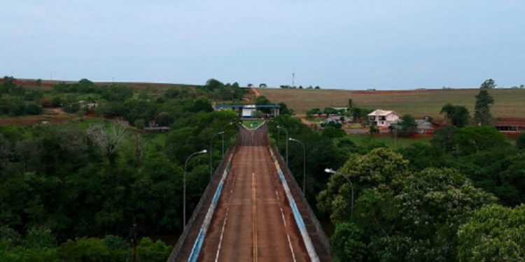 Pedem reabertura da fronteira em Capanema e Andresito, entre Brasil e Argentina