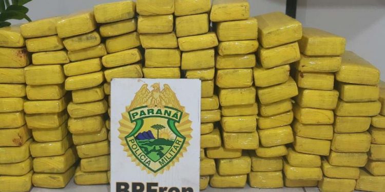 104,7 quilos de maconha são apreendidos em Itaipulândia