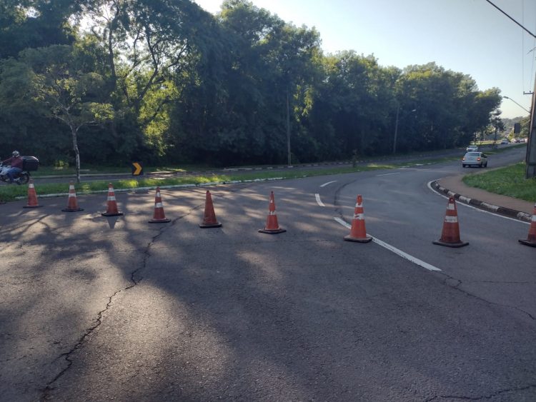 Obra na Costa e Silva desvia o trânsito para a Avenida Venezuela