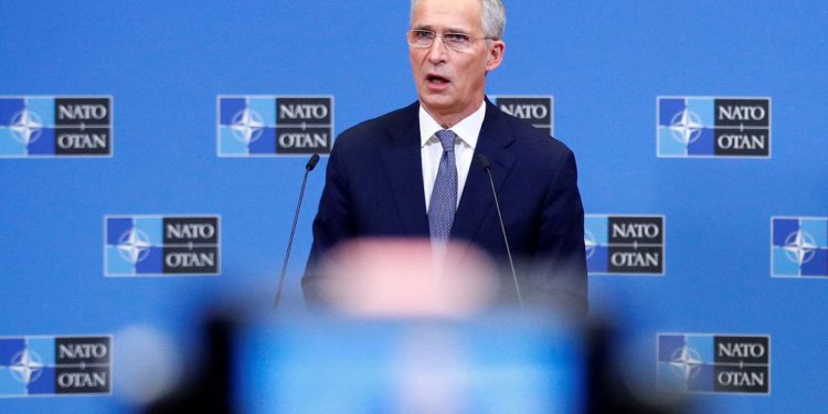 Otan: “Não vamos entrar na Ucrânia, nem no espaço aéreo, nem em solo”