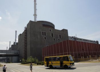 ONU faz reunião de emergência após ataque à usina nuclear da Ucrânia