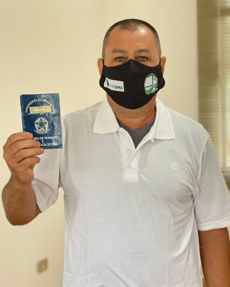 Viação Santa Clara começa a contratação de motoristas