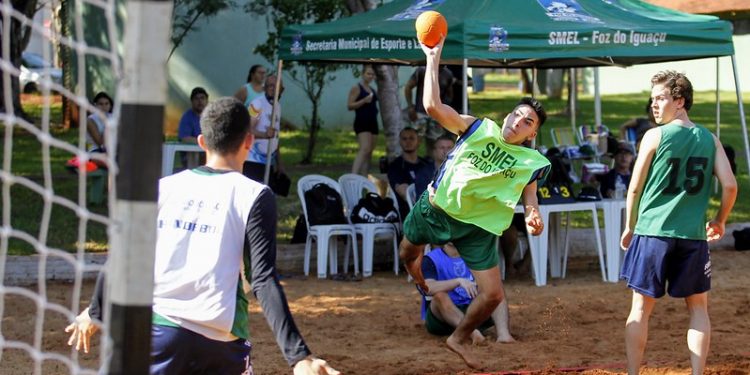 Mais Verão marca fim de semana com esporte e diversão em Foz do Iguaçu