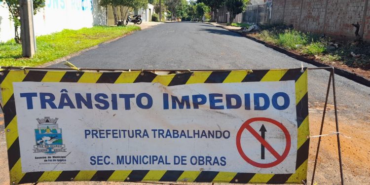 Veja quais as ruas que recebem pavimentação no Jardim Ipê IV