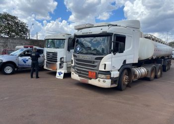 Receita Federal apreende 52 mil litros de combustível sem documentação