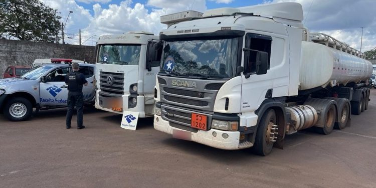 Receita Federal apreende 52 mil litros de combustível sem documentação
