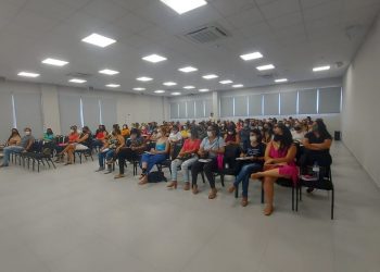 Diretores de escolas e Cmeis participam de novo encontro sobre a gestão das unidades escolares