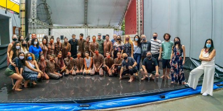 Itaipu leva espetáculo da Lenda das Cataratas ao público da Expo 2020 Dubai