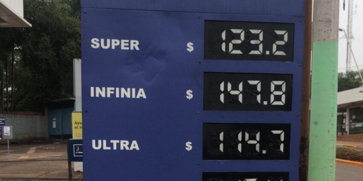 Postos de Puerto Iguazú reajustam preços dos combustíveis