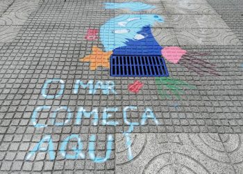 Campanha de pinturas de bueiros levará educação ambiental aos 55 municípios da região