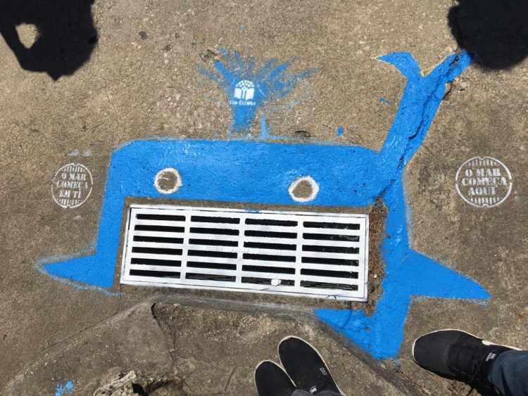 Campanha de pinturas de bueiros levará educação ambiental aos 55 municípios da região