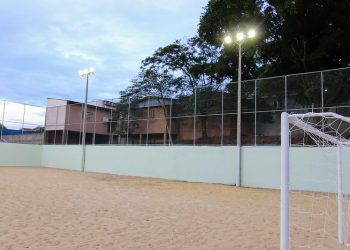 Campo de futebol de areia Frederico Tremarin é inaugurado para os moradores do Jardim Manaus