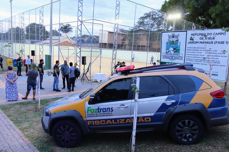Campo de futebol de areia Frederico Tremarin é inaugurado para os moradores do Jardim Manaus