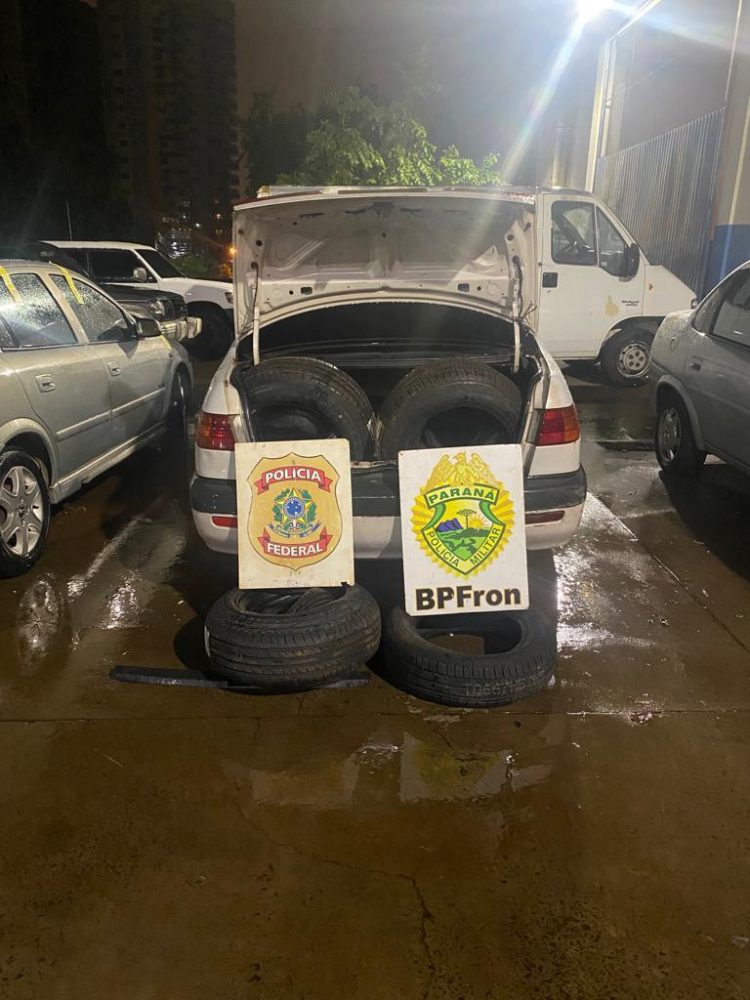 Comboio de veículos com contrabando é apreendido por forças de segurança