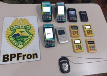 Máquinas de cartão e distintivo da Polícia Civil são apreendidos pelo BPFRON em Medianeira