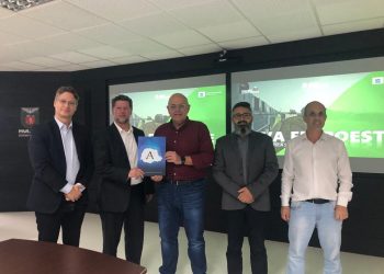 Nova Ferroeste recebe apoio da Associação das Empresas Cerealistas do Paraná