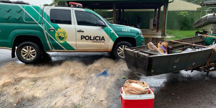Seis pessoas são presas por pesca ilegal no Lago de Itaipu