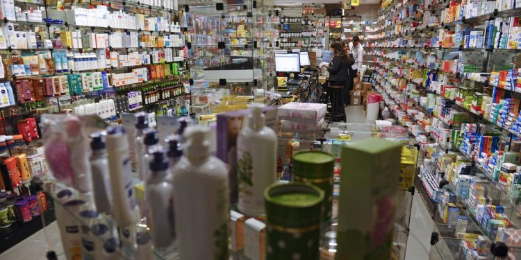 Governo autoriza reajuste de 10,89% no preço dos medicamentos
