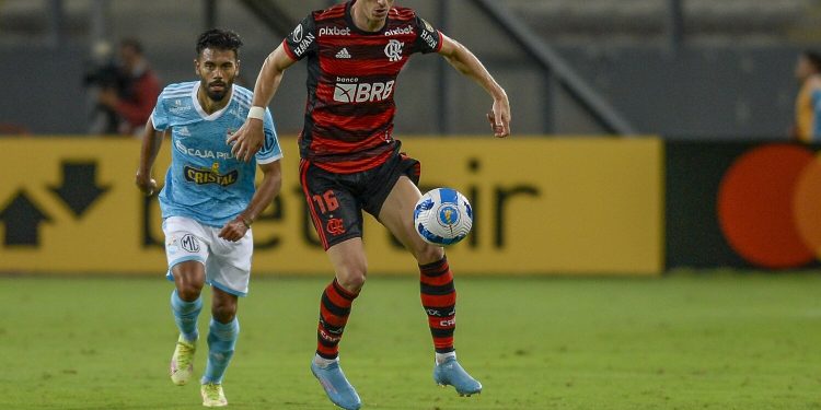 Corinthians perde e Flamengo vence na estreia da Libertadores