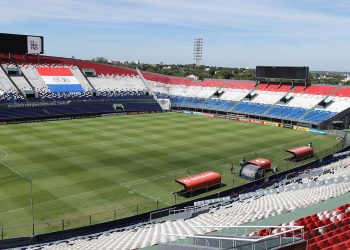Athletico Paranaense joga no Paraguai pela Copa Libertadores da América