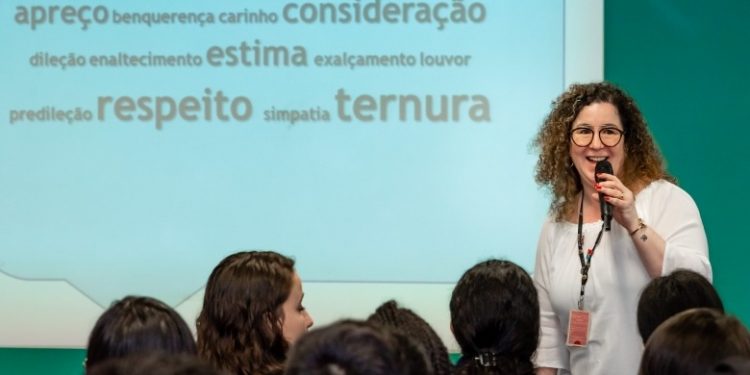 Nota de pesar: Itaipu se despede da colega Cristiane Pimenta