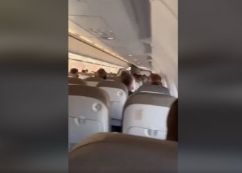 Passageiro filma forte turbulência em avião que saiu do Chile com destino a Foz do Iguaçu