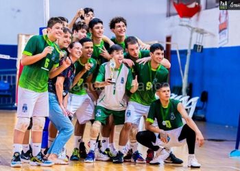 Equipe iguaçuense de voleibol se destaca na Copa Oeste