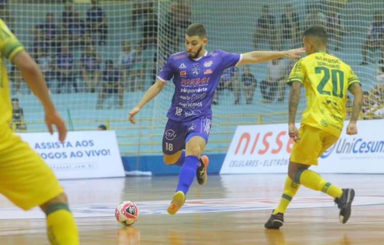 Após vitória na Liga Nacional, Foz Cataratas enfrenta o Palmas nesta quarta, 06