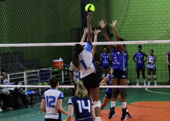 Foz será sede dos campeonatos escolares de voleibol brasileiro e mundial