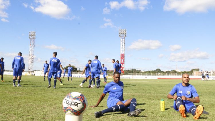 Foz do Iguaçu FC deve repetir time titular que venceu fora contra Toledo em casa