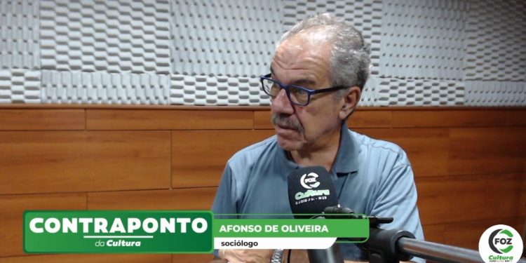 Sociólogo prof. Afonso Oliveira faz análise da crise internacional