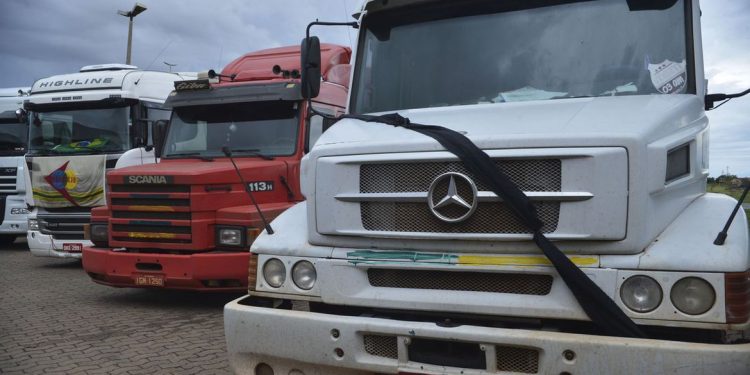 Governo cria programa para renovação de frota de caminhões