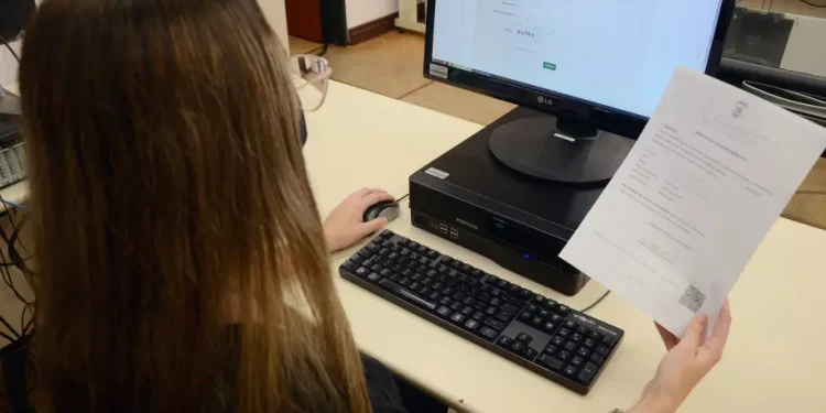 Polícia Civil emite atestado de cadastro negativo e antecedentes criminais pela internet