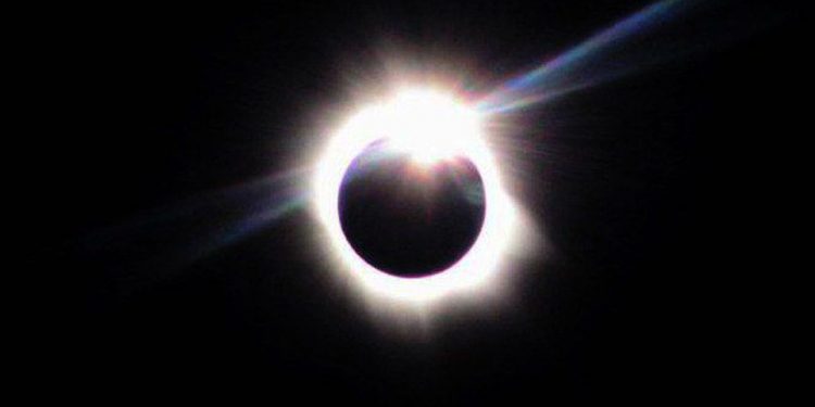 Eclipse solar amanhã só poderá ser visto em regiões remotas