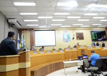 Vereadores reiteram cobranças ao serviço de transporte coletivo urbano em Foz