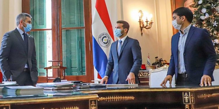 Paraguai deve derrubar decreto de emergência sanitária e uso de máscaras