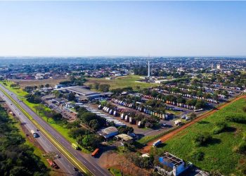 Porto Seco de Foz do Iguaçu pode bater recorde de movimentação e apresenta medidas para agilizar processos (Foto: Reprodução/Internet)