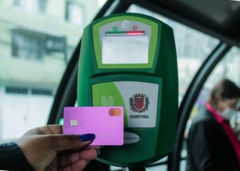 Em Curitiba, Defensoria vai à Justiça contra “confisco” de créditos do transporte