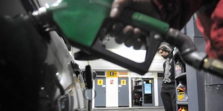 Combustível tem aumento de 11% na Argentina